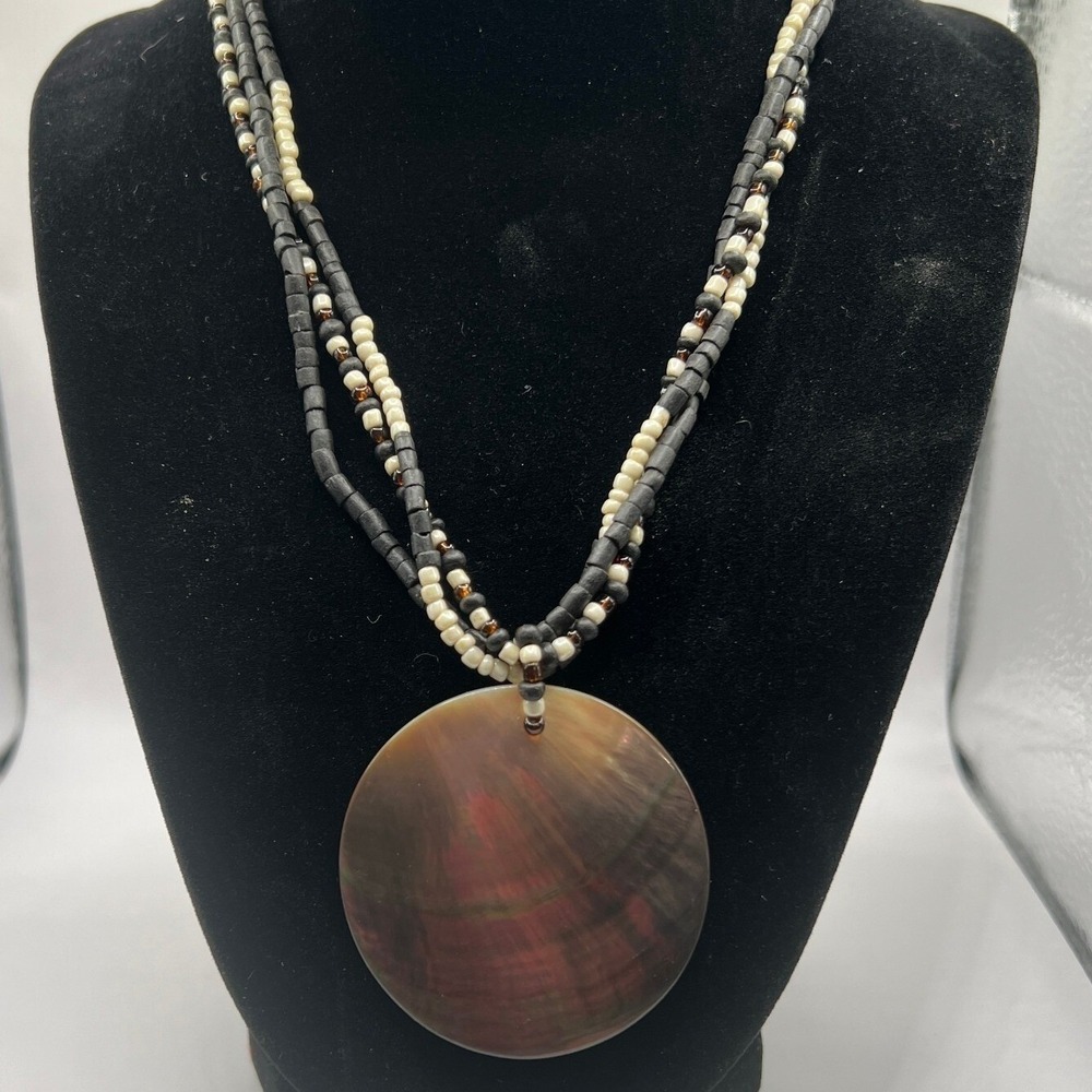 VJ‎ Victor Jansen Necklace Mother of Pearl Pendant Beaded Silver Tone Chain